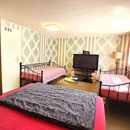 Gruendauer Monteurwohnung/Studentenwohnung Exteriér fotografie