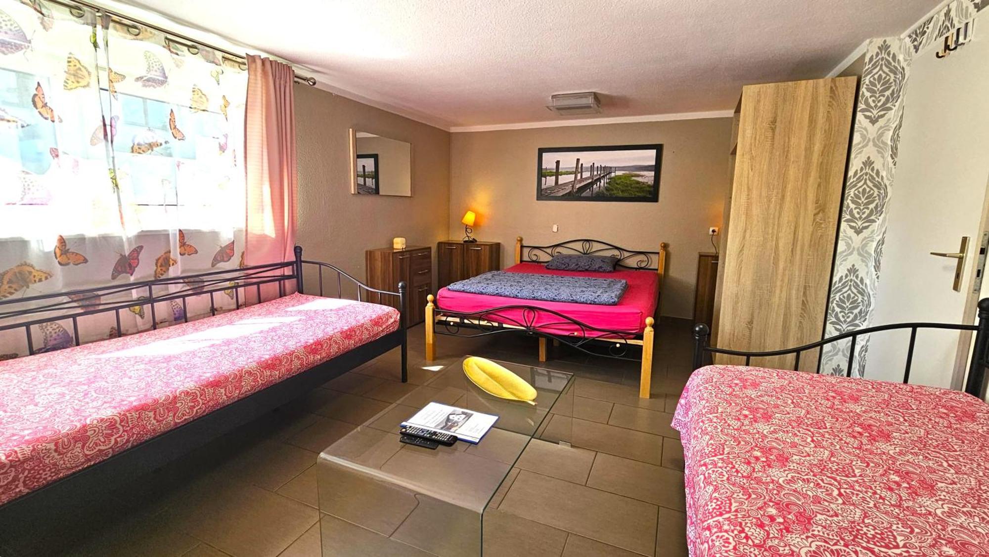 Gruendauer Monteurwohnung/Studentenwohnung Exteriér fotografie